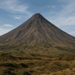 Czym jest stożek wulkaniczny